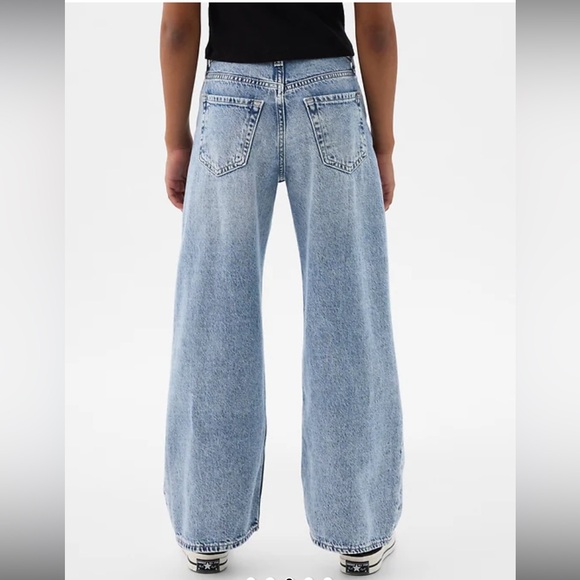Gap Kids Low Rise Stride Wide Leg Jeans Size 6 Girl Stonewashed Distressed Denim - Picture 2 of 10